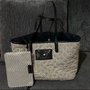 Marc Jacobs Tote Bag with pouch
